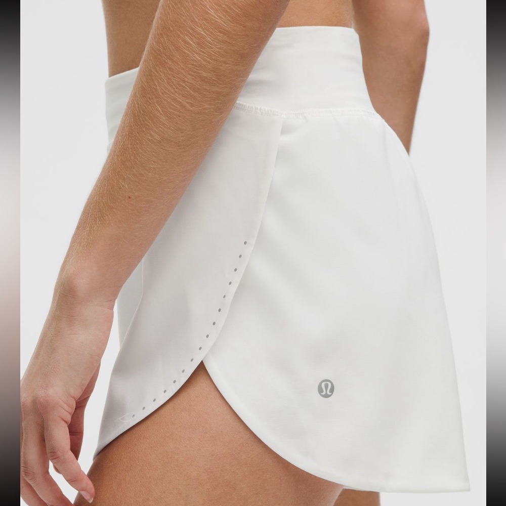 Lululemon Fast and Free High-Rise Classic-Fit Split Short 3" White Size Small - Picture 6 of 7